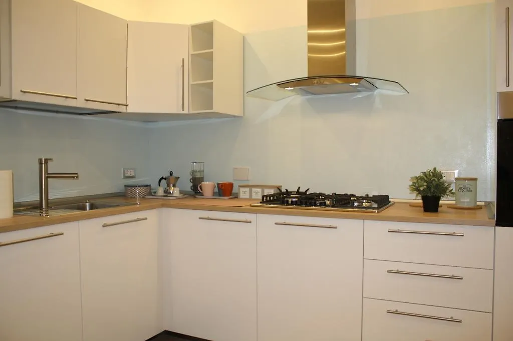 La Casa Di Kro Bolonia 0*,  Włochy