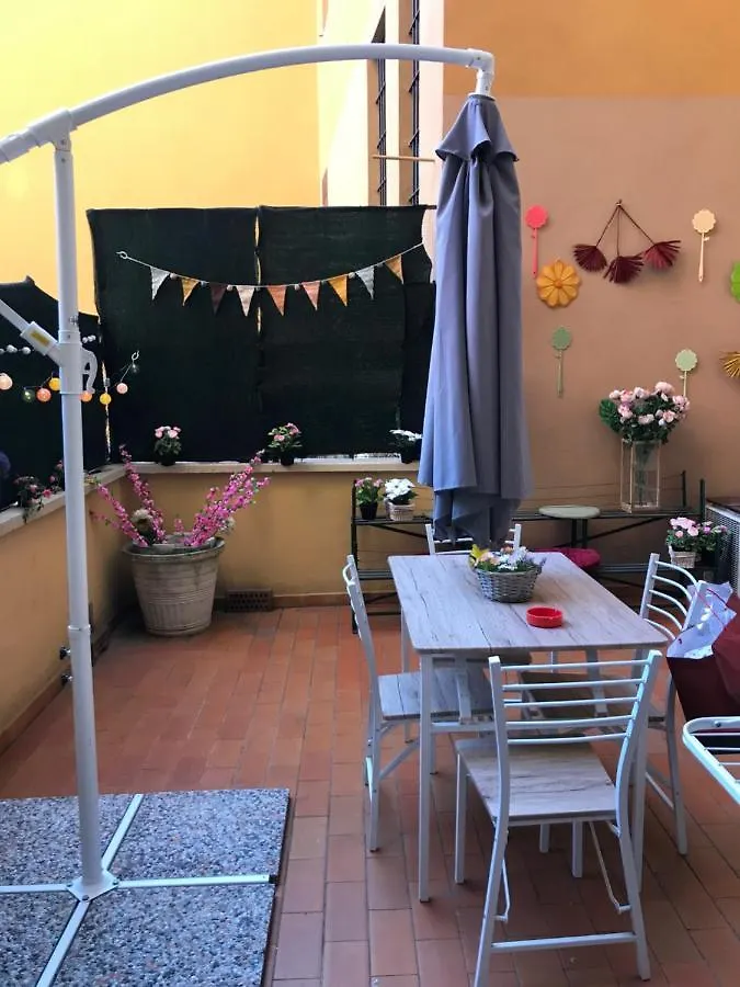 Apartment La Casa Di Kro Bologna Italien